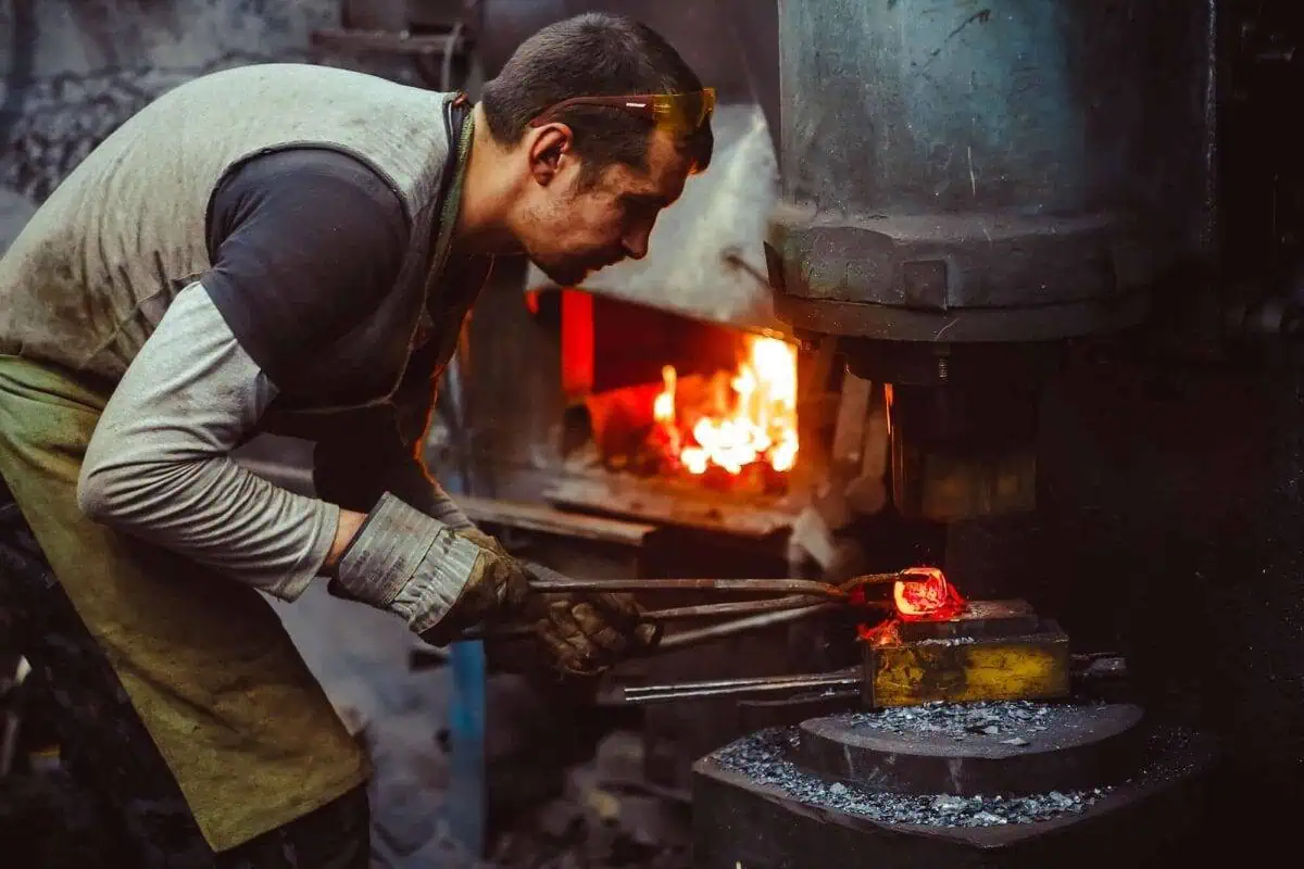 Why Choose Closed Die Forging?